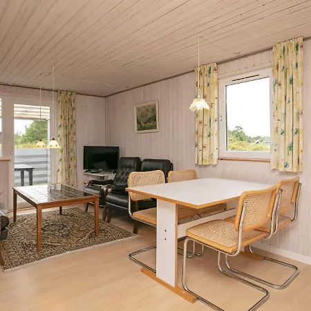 Holiday home Seaside Serenity In Lyngsa-by Traum *