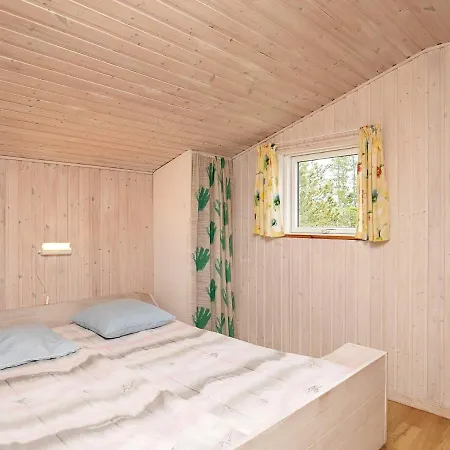 Seaside Serenity In Lyngsa-by Traum Holiday home *